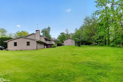 2172 Anchor Drive Garwin IA 50632