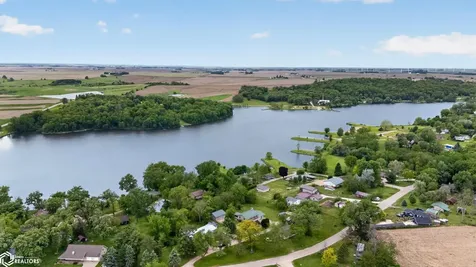 2172 Anchor Drive Garwin IA 50632
