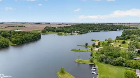 2172 Anchor Drive Garwin IA 50632