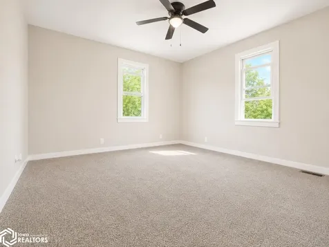 202 Curran Street Burlington IA 52601