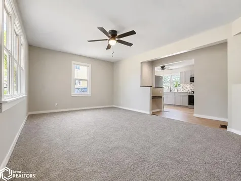202 Curran Street Burlington IA 52601