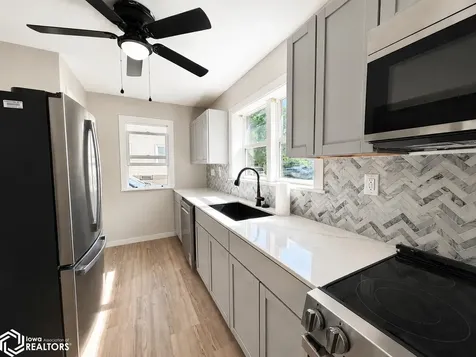 202 Curran Street Burlington IA 52601