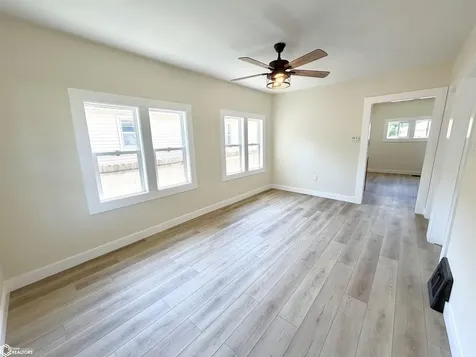 2141 S. Central Avenue Burlington IA 52601