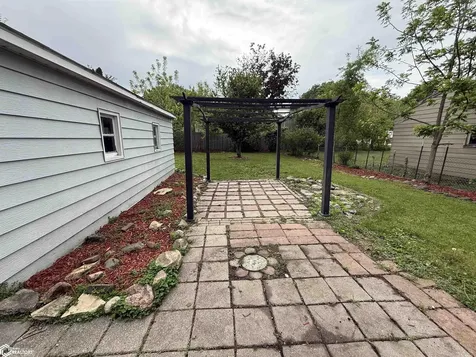 908 S Virginia Avenue Mason City IA 50401