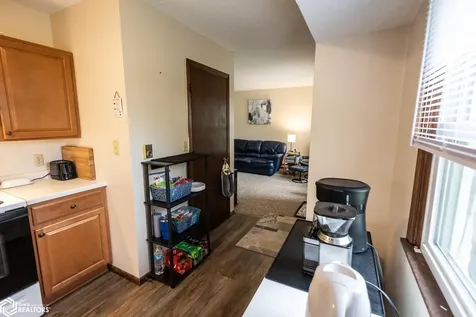 207 8th Avenue S Clear Lake IA 50428