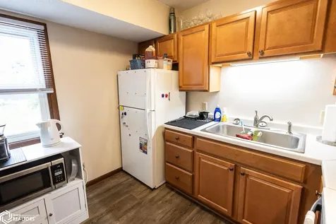 207 8th Avenue S Clear Lake IA 50428