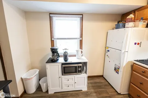 207 8th Avenue S Clear Lake IA 50428