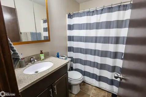 207 8th Avenue S Clear Lake IA 50428