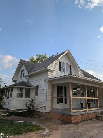 1185 Redwood Avenue Brighton IA 52540