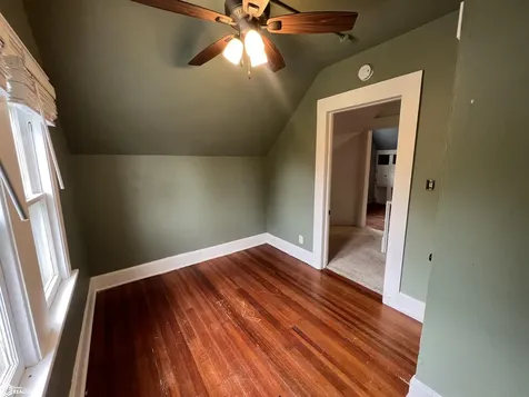 1185 Redwood Avenue Brighton IA 52540