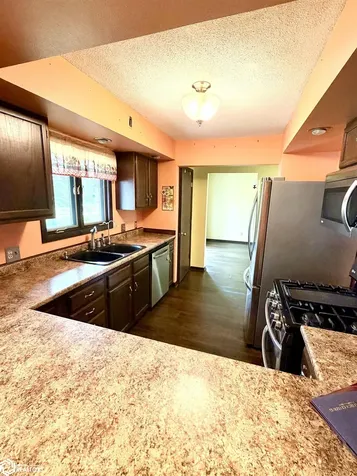 2323 21st Street SW Mason City IA 50401