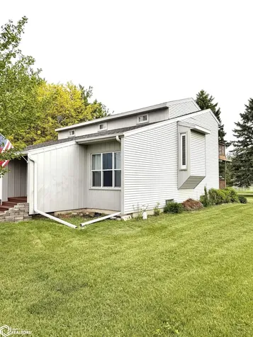 2323 21st Street SW Mason City IA 50401