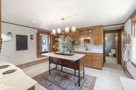 1710 230th Street Rockford IA 50468