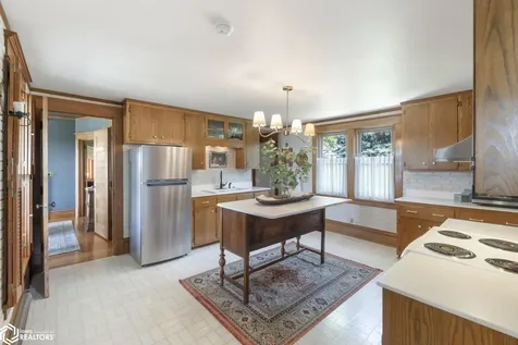 1710 230th Street Rockford IA 50468