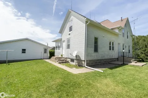 1710 230th Street Rockford IA 50468