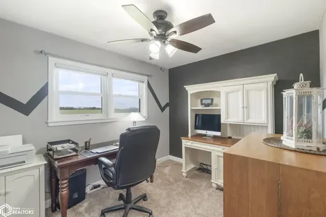 2805 Upper Greene Road Marble Rock IA 50653