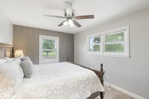 2805 Upper Greene Road Marble Rock IA 50653
