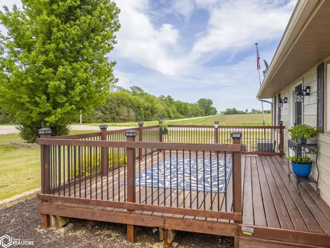 2805 Upper Greene Road Marble Rock IA 50653