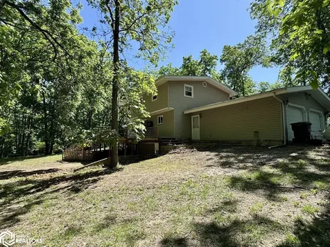 8641 Sycamore Road Danville IA 52623