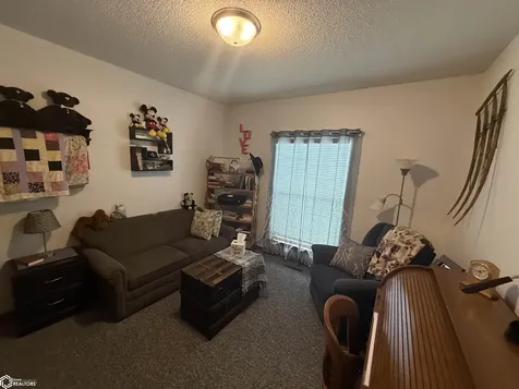 1508 Orchard Meadow Drive Burlington IA 52601