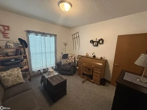 1508 Orchard Meadow Drive Burlington IA 52601