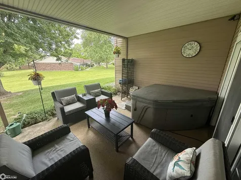 1508 Orchard Meadow Drive Burlington IA 52601