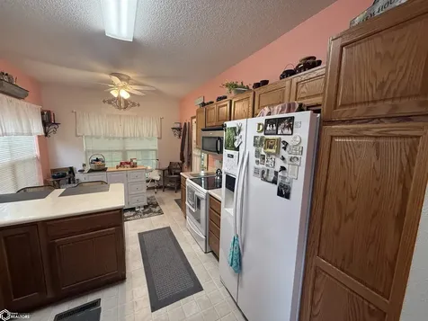 1508 Orchard Meadow Drive Burlington IA 52601