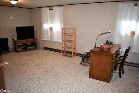 412 Indiana Avenue Iowa Falls IA 50126