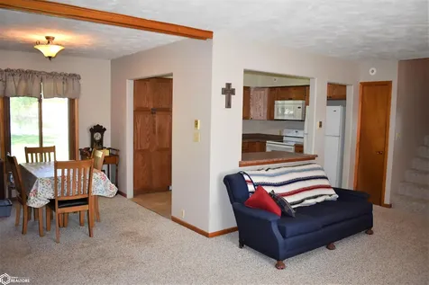 412 Indiana Avenue Iowa Falls IA 50126