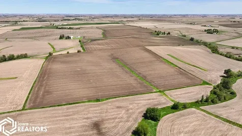1040 74th Street Belle Plaine IA 52208
