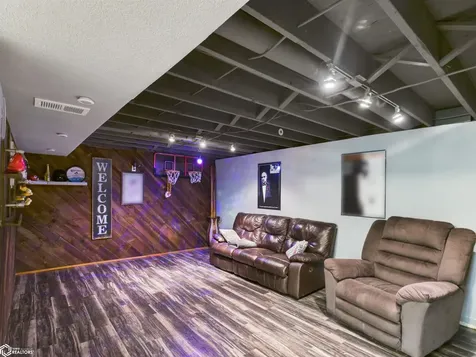 710 N Foster Avenue Ottumwa IA 52501