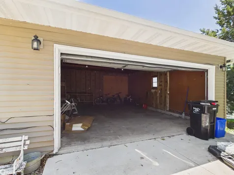 710 N Foster Avenue Ottumwa IA 52501