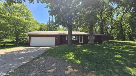 810 S 10th Avenue E Lake Mills IA 50450