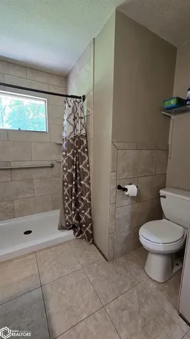810 S 10th Avenue E Lake Mills IA 50450