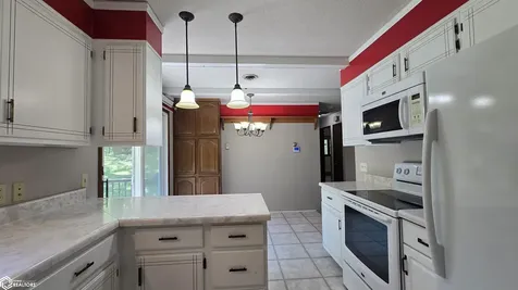 810 S 10th Avenue E Lake Mills IA 50450