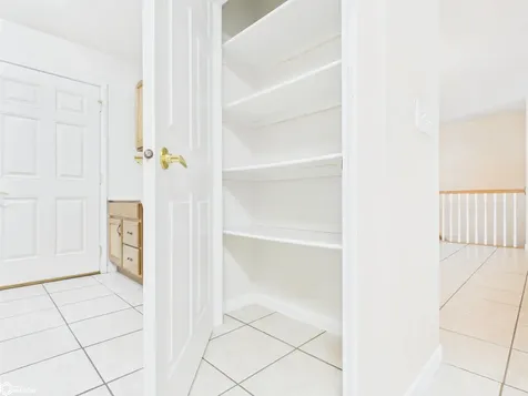 3257 Brookshire Drive Keokuk IA 52632