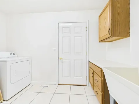 3257 Brookshire Drive Keokuk IA 52632