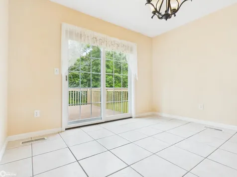 3257 Brookshire Drive Keokuk IA 52632