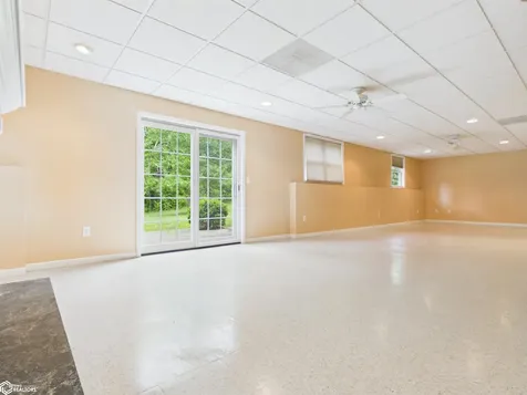 3257 Brookshire Drive Keokuk IA 52632