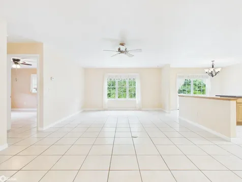 3257 Brookshire Drive Keokuk IA 52632