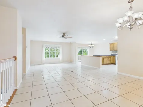 3257 Brookshire Drive Keokuk IA 52632