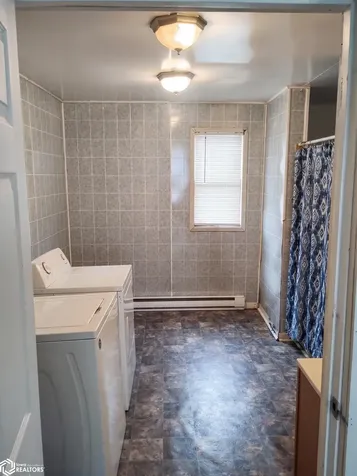 317 N Weller Street Ottumwa IA 52501