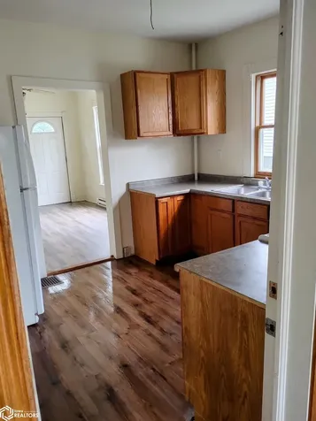 317 N Weller Street Ottumwa IA 52501