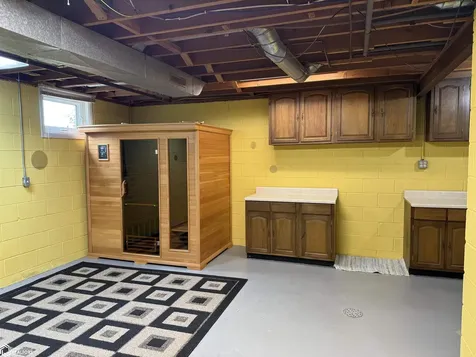 311 Orchard Drive Marshalltown IA 50158