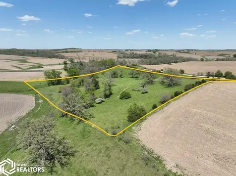 10383 1st Avenue Wyoming IA 52309