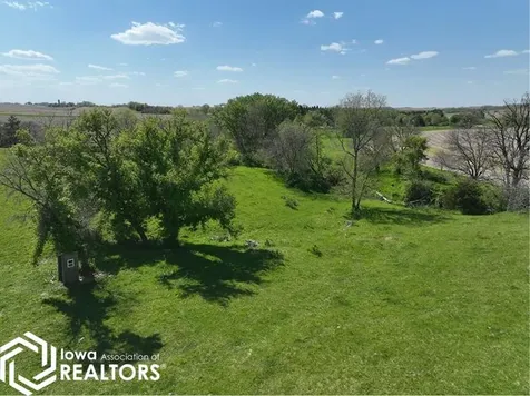 10383 1st Avenue Wyoming IA 52309