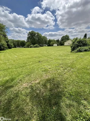 1742 Weimer Street Burlington IA 52601
