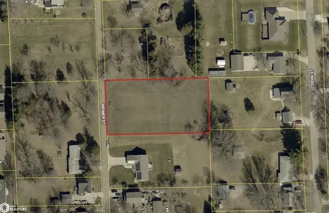 1742 Weimer Street Burlington IA 52601