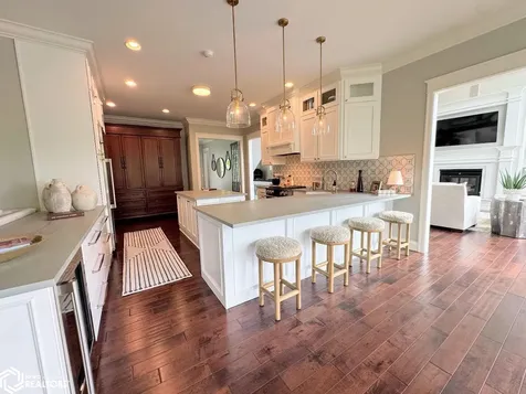 5007 Ferres Lane Burlington IA 52601