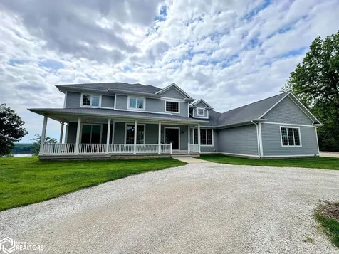 5007 Ferres Lane Burlington IA 52601